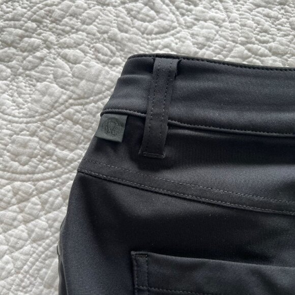 Lululemon ABC Pant Classic 28" Warpstreme Size 36 in Obsidian Grey - Picture 4 of 9